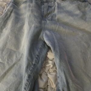 Men's Light Blue Jeans